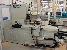 Nová výrobní linka INTOREX (CNC soustruh + robot + CNC bruska) zvýšila ve firmě TON a.s. přesnost a kvalitu povrchu soustružených polotovarů
